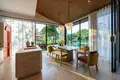 Mieszkanie 5 pokojów 196 m² Bangkok, Tajlandia