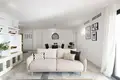 Mieszkanie 2 pokoi 130 m² Marbella, Hiszpania