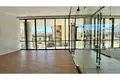 Office 1 room 31 m² in Tirana Municipality, Albania