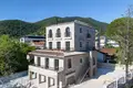 Casa 8 habitaciones 410 m² Donja Lastva, Montenegro