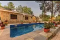 4 bedroom Villa 200 m² in Pano Platres, Cyprus