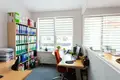 Propiedad comercial 194 m² en Varsovia, Polonia