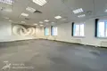 Oficina 4 habitaciones 132 m² en Minsk, Belarús