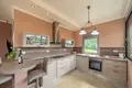 villa de 5 dormitorios 247 m² Buljarica, Montenegro