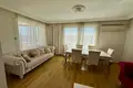Mieszkanie 4 pokoi 170 m² Mezitli, Turcja