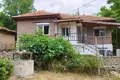 3 bedroom apartment 120 m² Golyam Manastir, Bulgaria