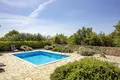 Вилла 7 спален 430 м² Омишаль, Хорватия