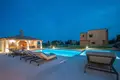 villa de 5 dormitorios 350 m² Pola, Croacia
