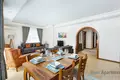 Dzielnica mieszkaniowa Fully Furnished apartment Right on the Seafront in Alanya