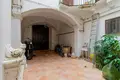 Propiedad comercial 735 m² en Gallipoli, Italia