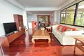 Condo 3 bedrooms 124 m² Na Kluea, Thailand