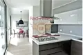 Mieszkanie 3 pokoi 128 m² Como, Włochy