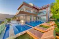 5 bedroom apartment 300 m² Alanya, Turkey