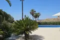 4 bedroom house 365 m² Dos Hermanas, Spain