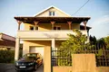 villa de 5 dormitorios 200 m² Tivat, Montenegro