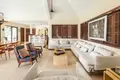 5 bedroom villa 1 400 m² Krous, Cambodia
