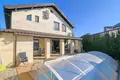 Dom 4 pokoi 240 m² Lymanka, Ukraina