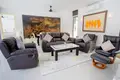 Villa de 4 dormitorios 220 m² Rawai, Tailandia