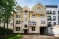 House 10 bedrooms 815 m² Warsaw, Poland