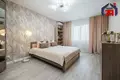 Mieszkanie 2 pokoi 77 m² Mińsk, Białoruś
