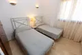 Mieszkanie 2 pokoi 77 m² Orihuela, Hiszpania
