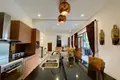 Villa de 4 dormitorios 400 m² Tibubeneng, Indonesia