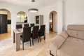 3 bedroom house 160 m² Dos Hermanas, Spain