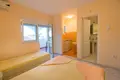 Apartamento 12 habitaciones  Petrovac, Montenegro