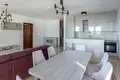 2 bedroom apartment 120 m² Becici, Montenegro