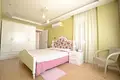 Пентхаус 6 комнат 300 м² Махмутлар, Турция