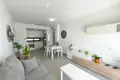 Mieszkanie 2 pokoi 87 m² Orihuela, Hiszpania