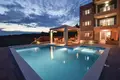 Haus 18 Schlafzimmer 800 m² Opcina Rogoznica, Kroatien