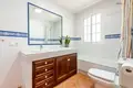 5 bedroom house 275 m² Dos Hermanas, Spain