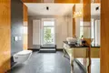 6 room house 303 m² Lomianki, Poland