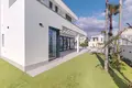 Villa de tres dormitorios 273 m² Finestrat, Španjolska