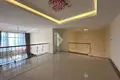 Condo 3 pokoi 270 m² w Sangkat Veal Vong, Kambodża