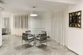 5 bedroom apartment 350 m² Agios Tychonas, Cyprus