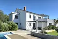 Вилла 4 спальни 250 м² Город Пула, Хорватия