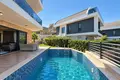 Villa 8 zimmer 713 m² Muratpasa, Türkei
