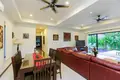 3-Schlafzimmer-Villa 240 m² Rawai, Thailand