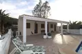 Villa 13 bedrooms 1 806 m² Elda, Spain