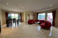 Condo z 2 sypialniami 125 m² Na Kluea, Tajlandia