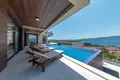 Villa 10 habitaciones 351 m² Tivat, Montenegro