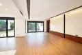 6 bedroom house 450 m² Konyaalti, Turkey