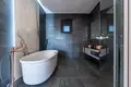 Casa 5 habitaciones 290 m² Skaljari, Montenegro