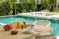 5 bedroom villa 667 m² San Pedro Alcantara, Spain