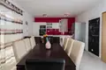 Дом 7 спален 260 м² Сплитско-Далматинская жупания, Хорватия