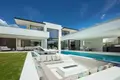 Haus 5 Schlafzimmer 667 m² Dos Hermanas, Spanien