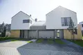 3 bedroom house 178 m² Warsaw, Poland