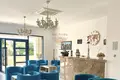 Hôtel 2 330 m² à Monténégro, Monténégro